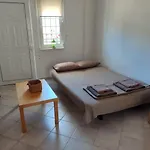 Nicholas House * Siviri