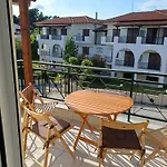 Dom wakacyjny Nicholas House Siviri