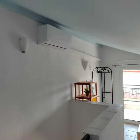 Nicholas House Tatil Evi *